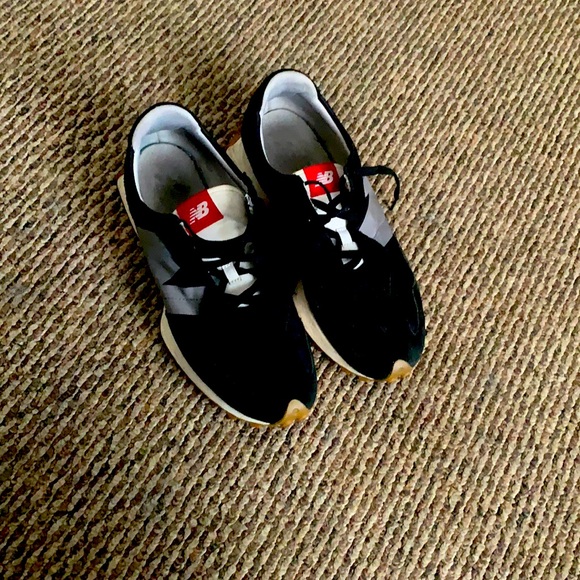 New Balance 327 size 13 - Picture 1 of 3